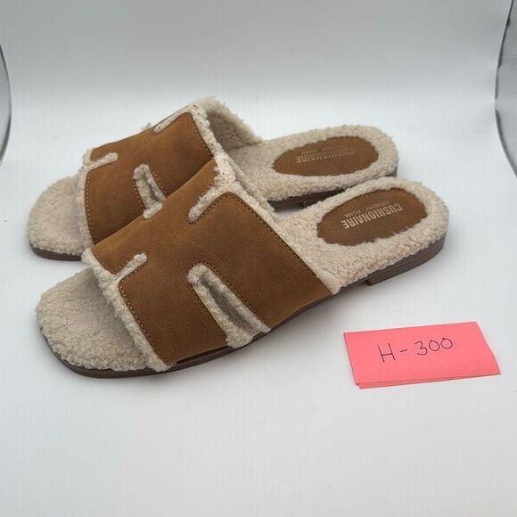CUSHIONAIRE Women's Cozy Faux Shearling Lined Slide Sandal SIZE 8 WHISKEY PREOWN - Picture 3 of 9